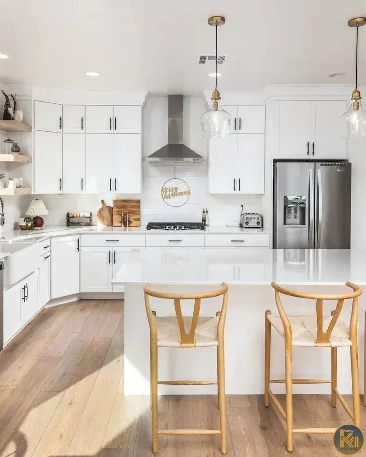Sam Reed flash-based photograph of a bright kitchen